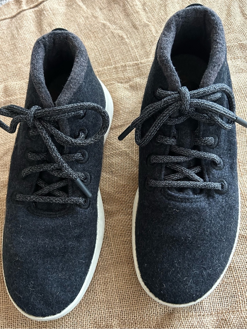 Allbirds Womens Dark Charcoal Wool Lace-Up Sneakers Size 8”